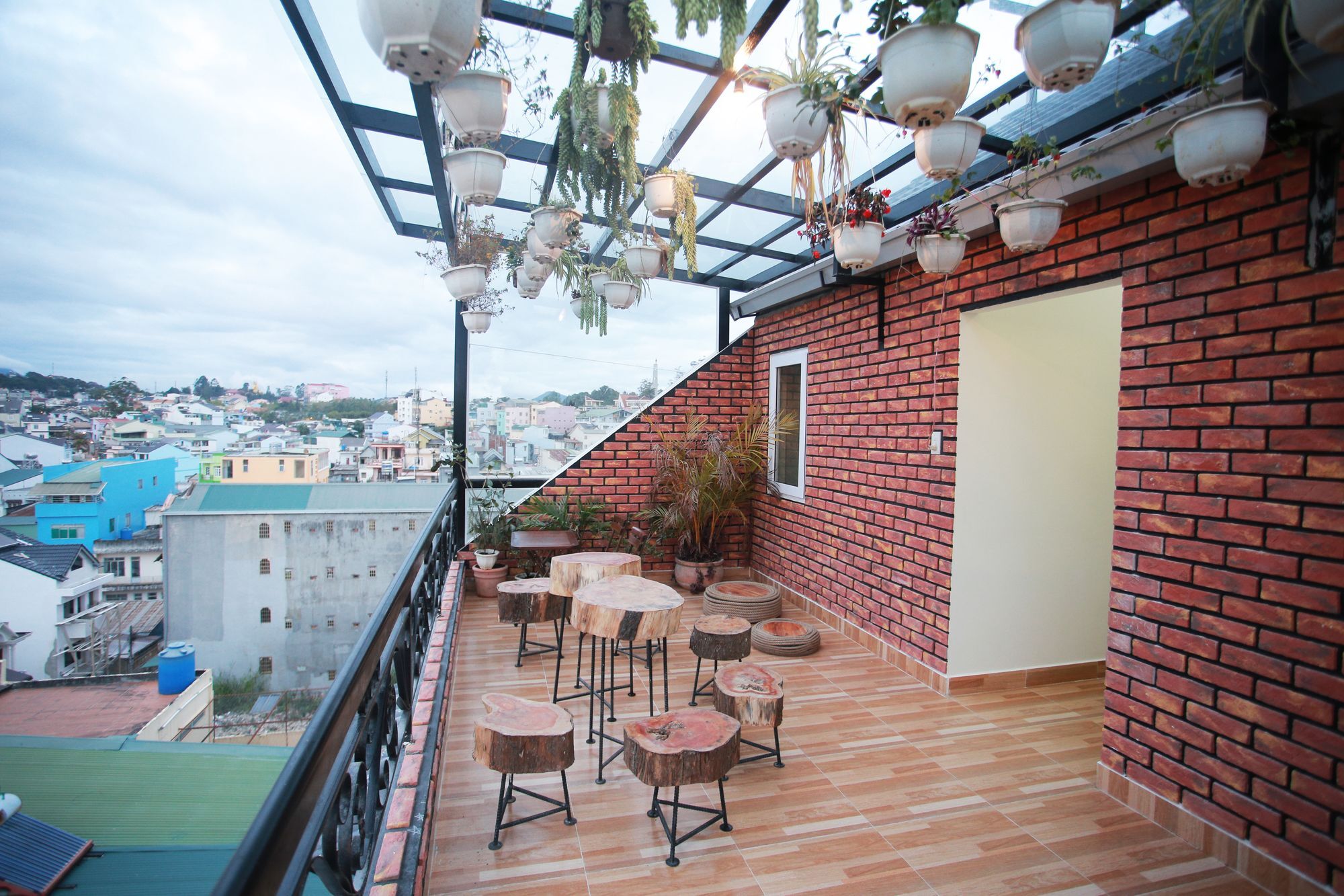 Spider Hostel ดาลัด ภายนอก รูปภาพ